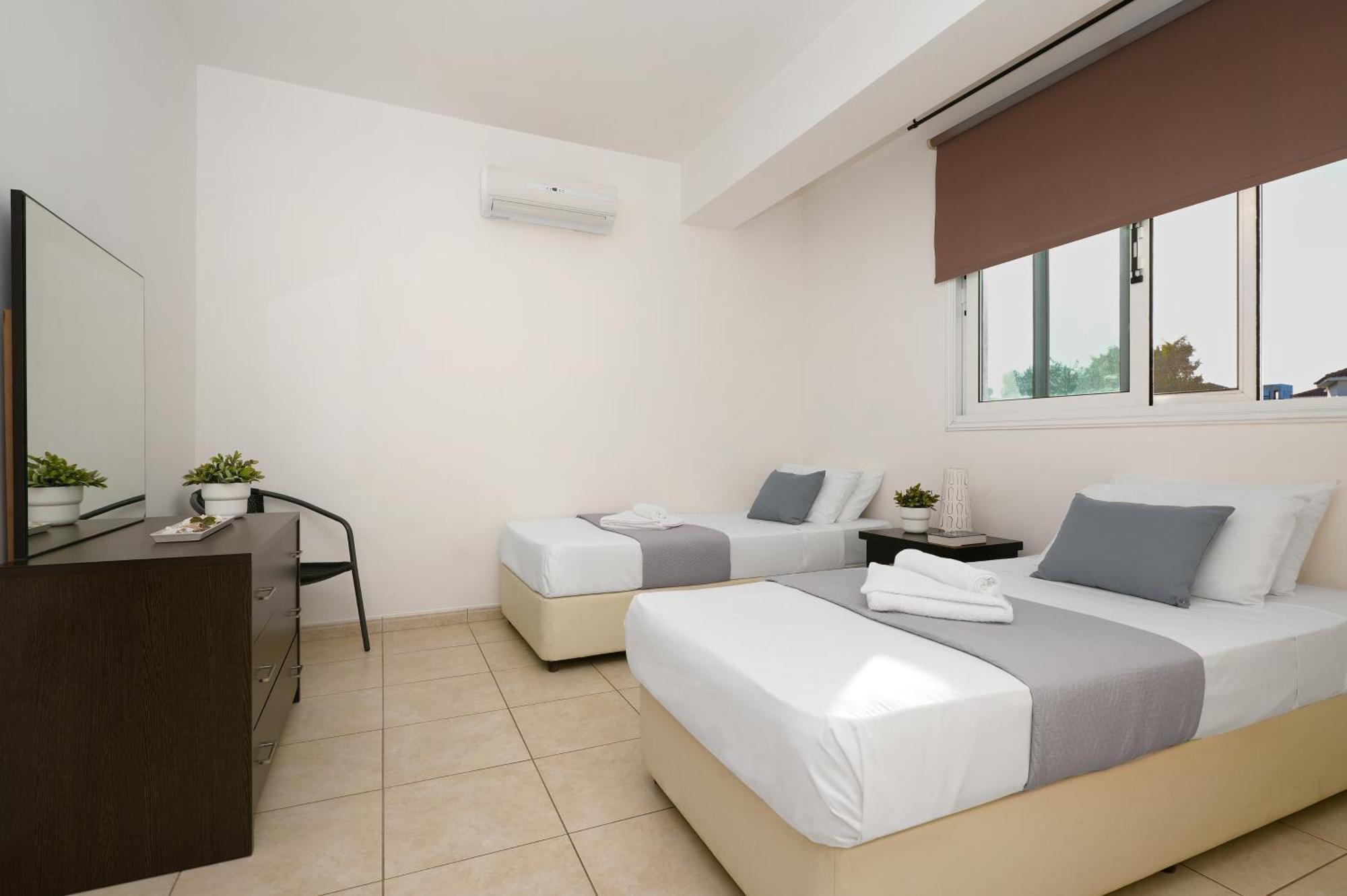 Neraida - 2Bed Apart Walk To Kalamies Beach Protaras Eksteriør billede